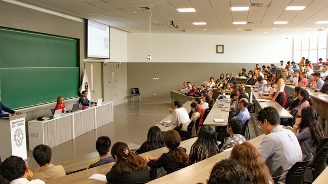 Universidad Nacional de Frontera participa en charla organizada por SUNEDU